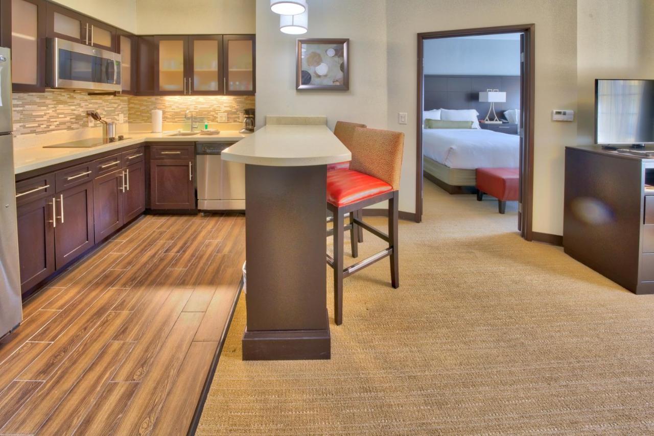 Staybridge Suites Lubbock South By Ihg Room photo